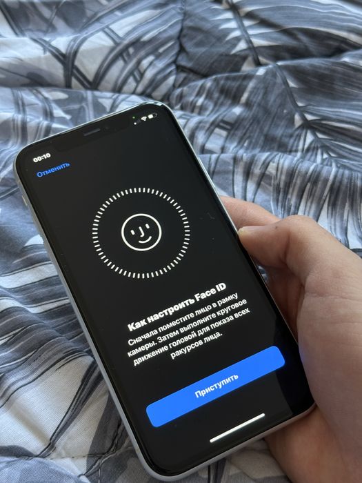 iPhone 11 в идеальном состоянии