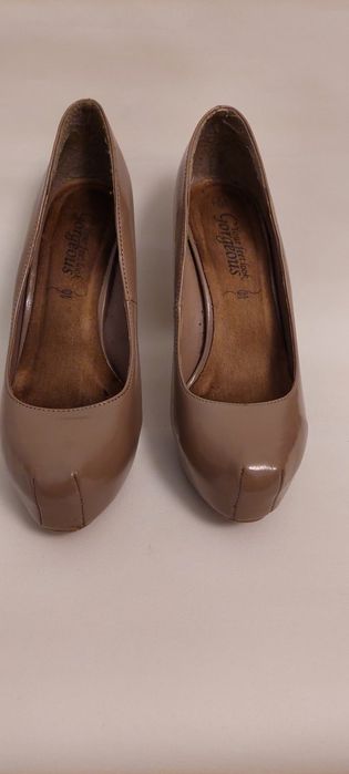 Pantofi crem new look eleganti platforma marimea 38 24 cm