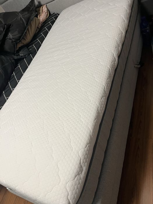 2 saltele 90/200cu grosime de 30 cm