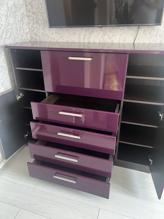 Продам комод в отличном виде