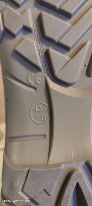 Адр-обувки Veltuff