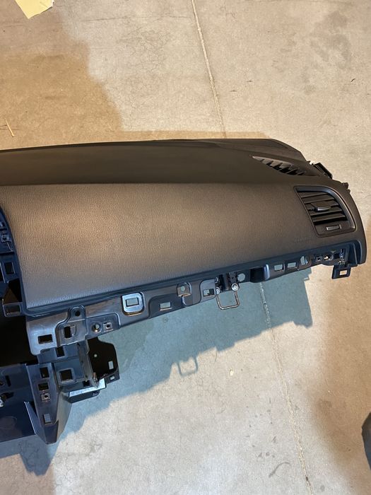 Plansa bord Mazda 3