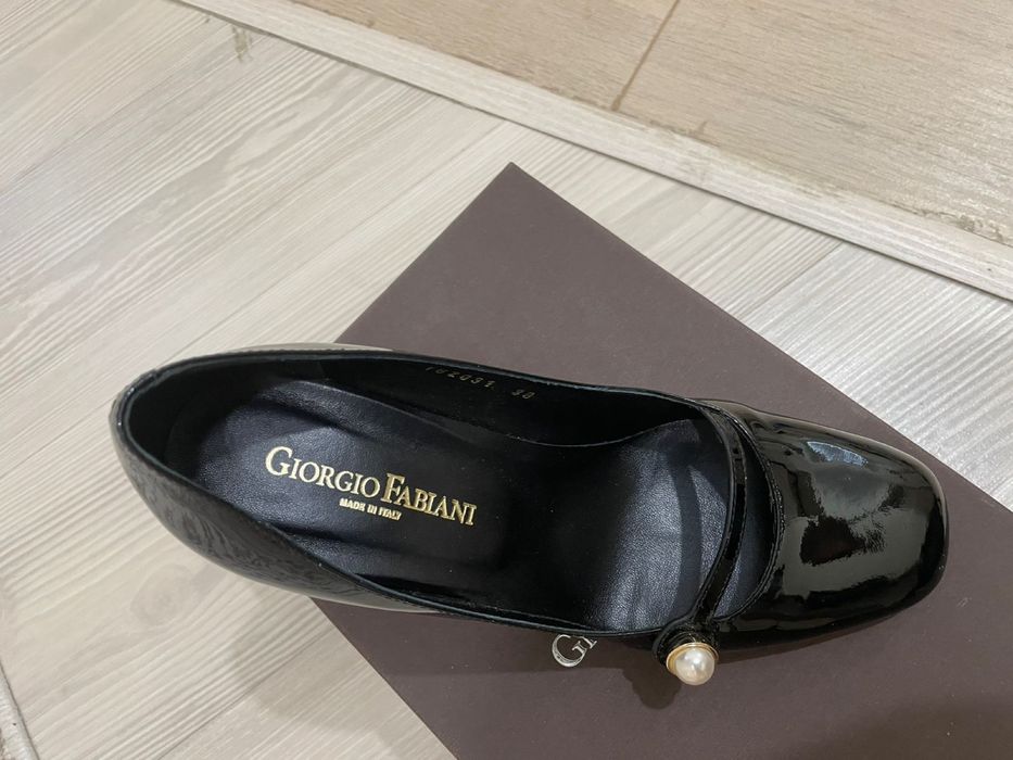 Туфли вечерние . Торг!