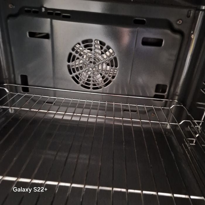 Фурна за вграждане SIEMENS Pyrolyse