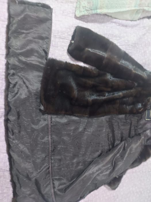 Продаётся норковая шуба