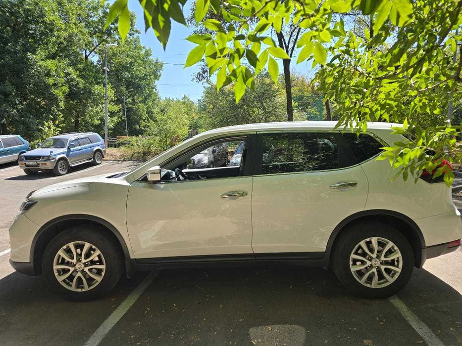 Продам Nissan X-TRAIL