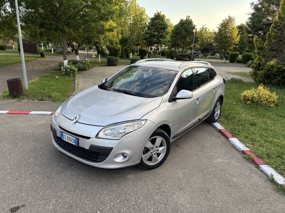‼️Renault Megane 3‼️motor 1,5 CDI,an 2010,Navigatie AER CONDITIONAT acte valabile.
