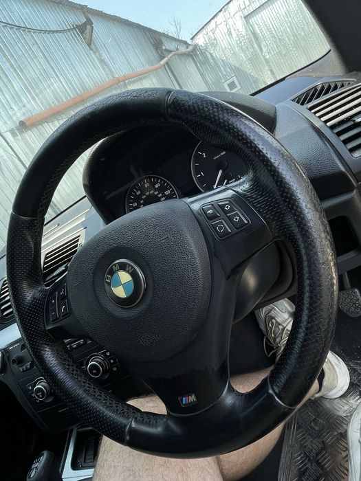 Volan M Bmw seria 1 / seria 3 + airbag E81/E82/E87/E88/E90/E91/E92/E93