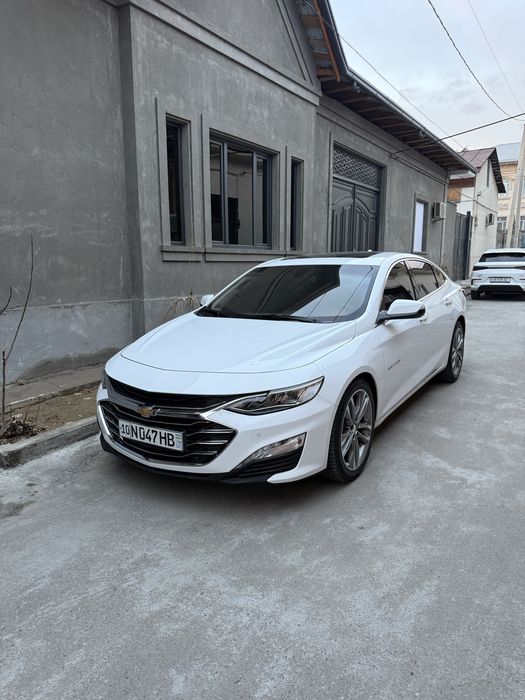 Chevrolet Malibu Premier 2023