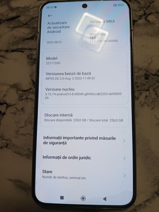 Vând xiaomi 13 leica