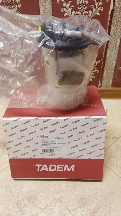 Продам бензин насос на Лада веста