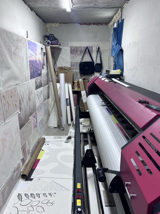 Помещение с прибылью, печатный станок