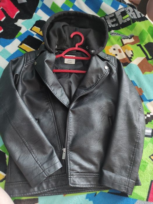 Куртка Кожанка две разные