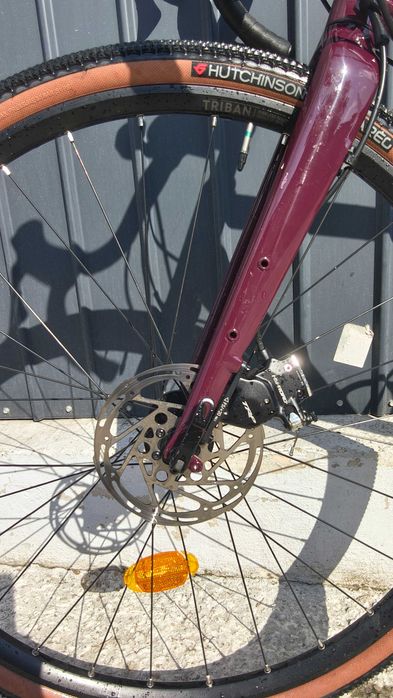 Bicicleta Gravel Triban 520 echipare Shimano 105, 10,7KG, marime M (nu Cube, Merida, Scott)