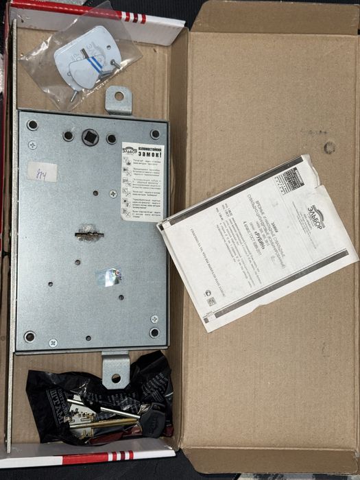 дверной замок Эльбор