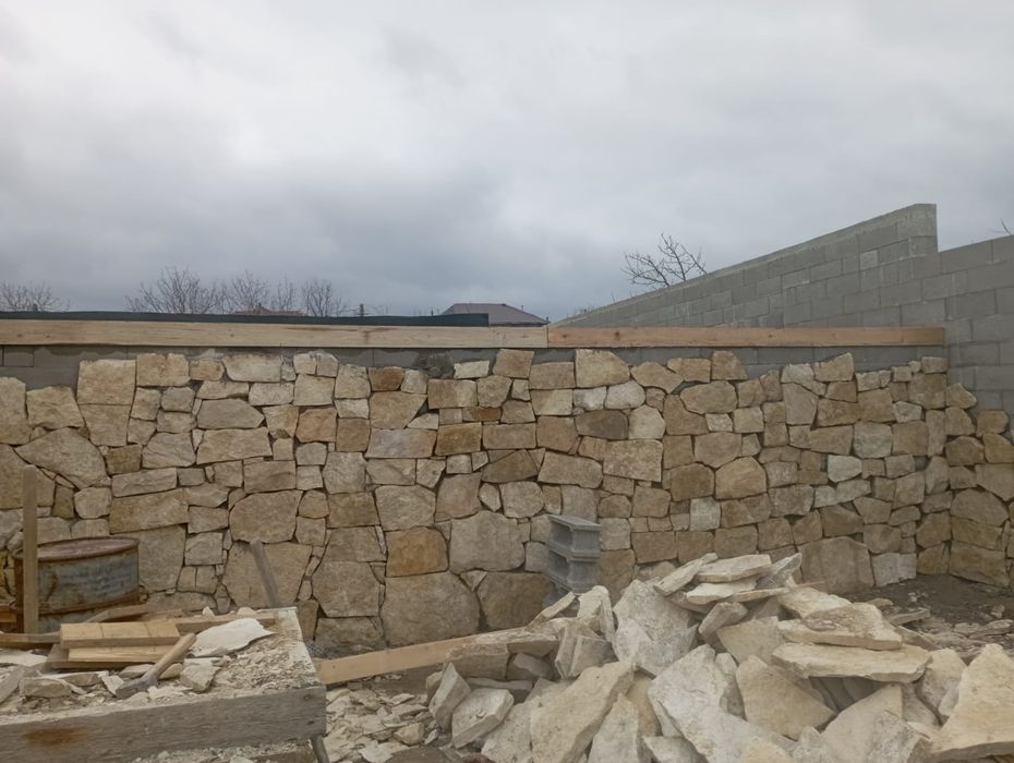 Vand piatra de placat si pavaj