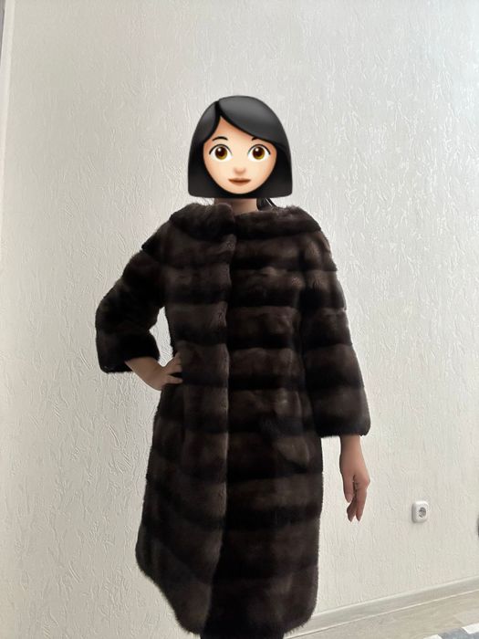 Норковая шуба в отличном состояниии.
