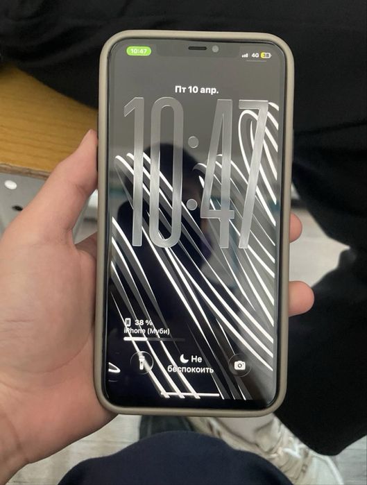 Продам Iphone 11 pro max 64gb