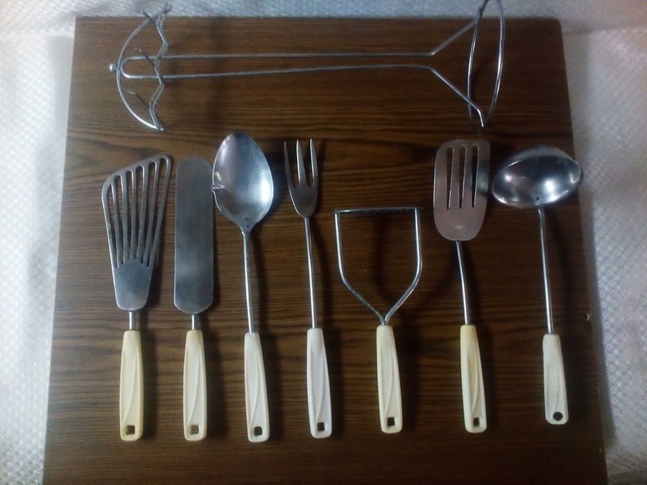 Ложки половники шумовки.Набор приборов по запросу