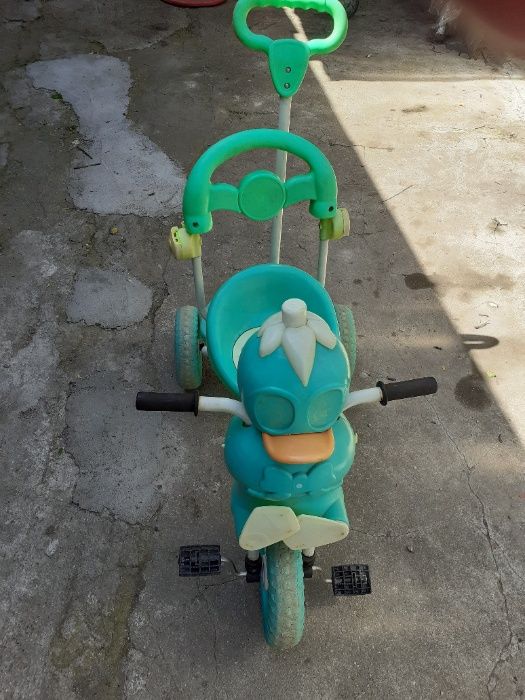 Tricicleta plastic 3 roti 3-5 ani