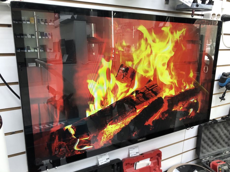 Телевизор samsung smart tv 42диагональ (п25)