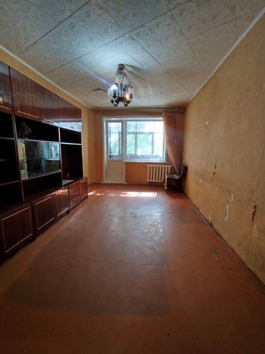 Продам 2 комн квартиру