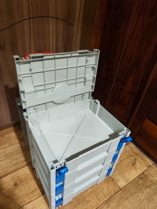 Куфари с органайзери