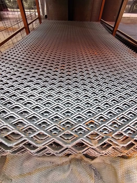 Лист ПВЛ (Просечно-вытяжной лист)