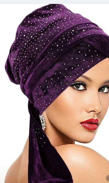 Turban Catifea   Dama cu Strasuri Mov  Nou
