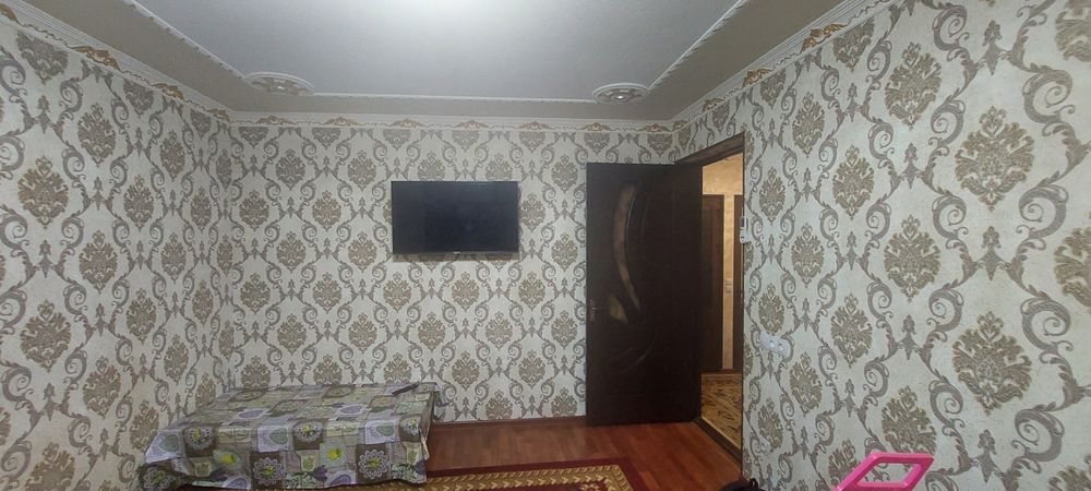 Срочно продаётся  2 комнатная квартира