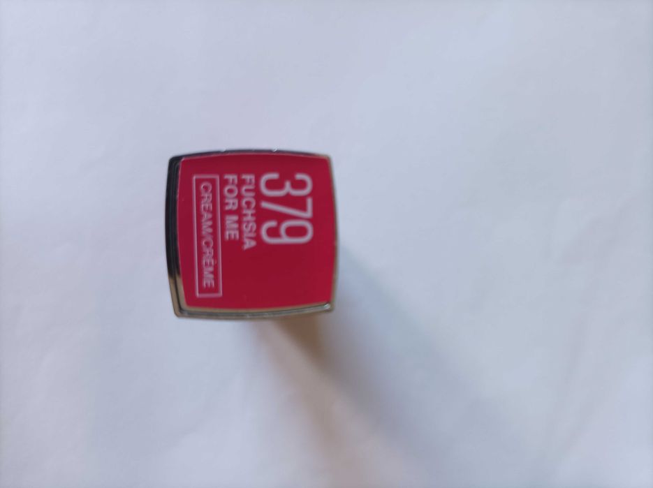 Нови червила Estee Lauder и Мaybelline, балсам за устни Yves Rocher