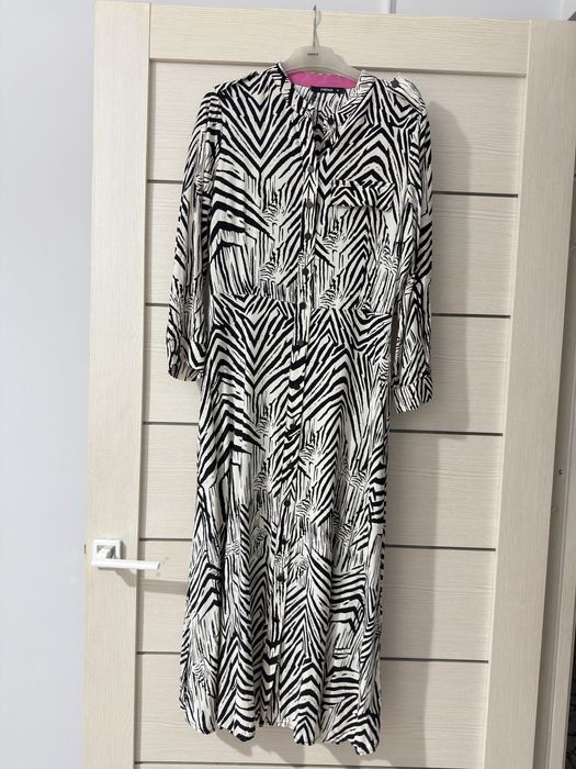 Платья , один раз носила