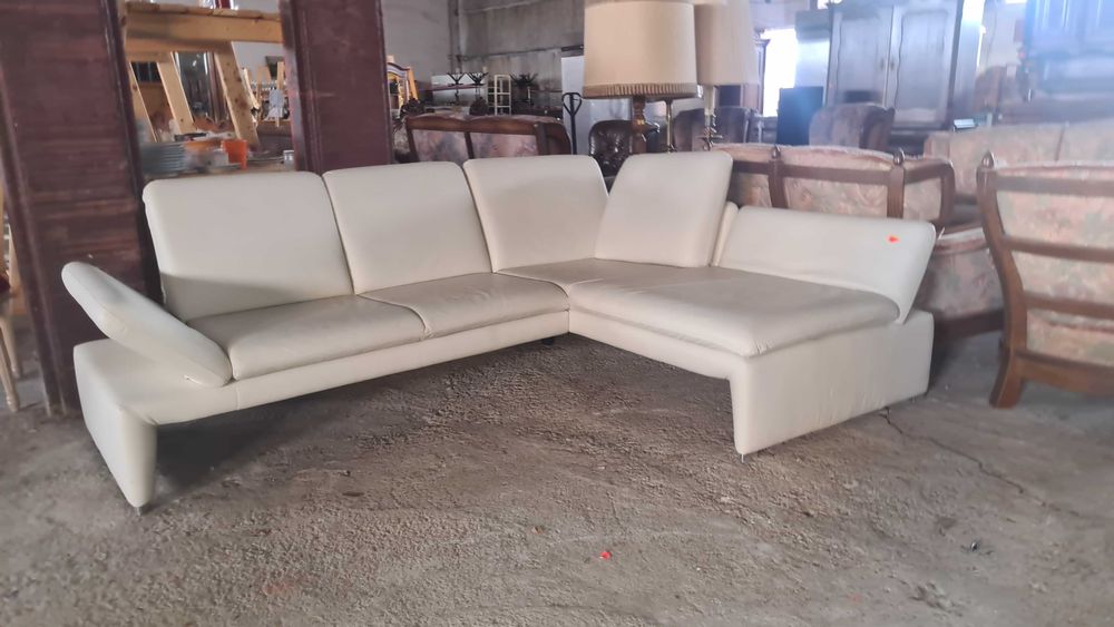 ъглов кожен диван с релакс функция