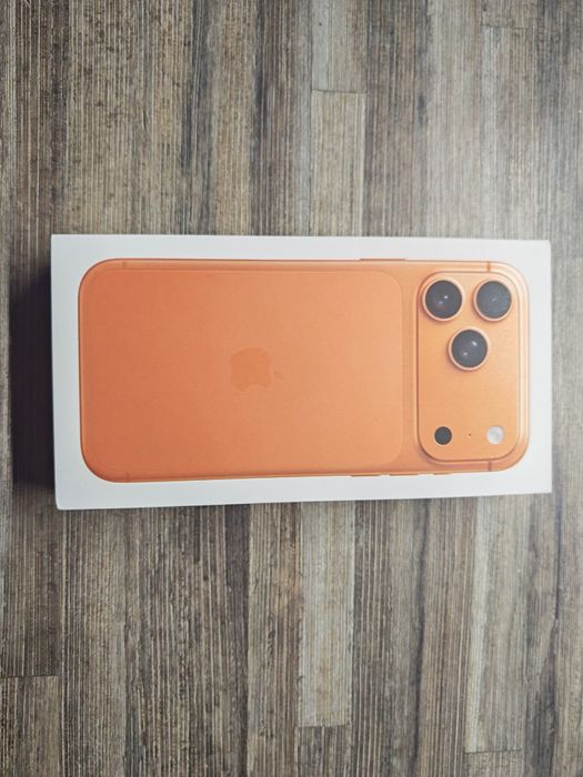 Чисто нов iPhone 17 Pro Max 256 GB Гаранция