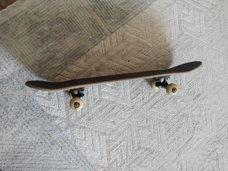 Продаю скейтборд