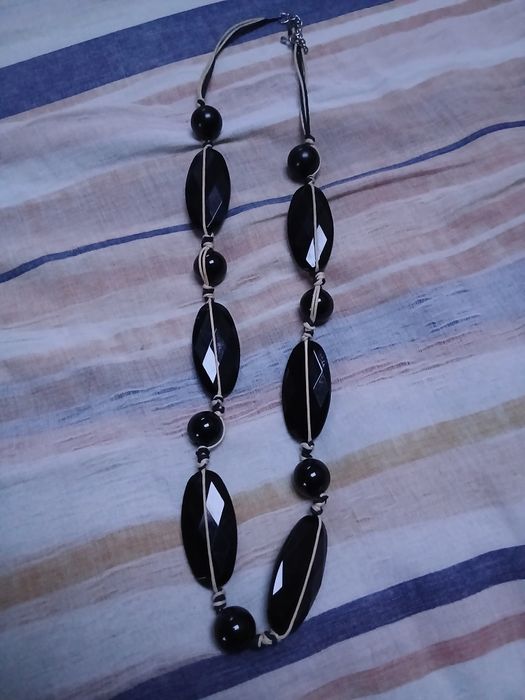 Colier negru  vintage