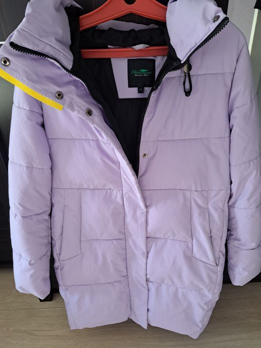 Зимняя куртка размер 42-44.