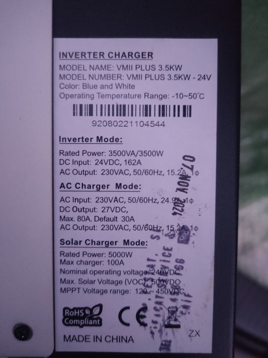 Invertoare  24V 3.5 kw Sun Mart si 48V EaSun 6.2 kw. Noi.Trimit in tar