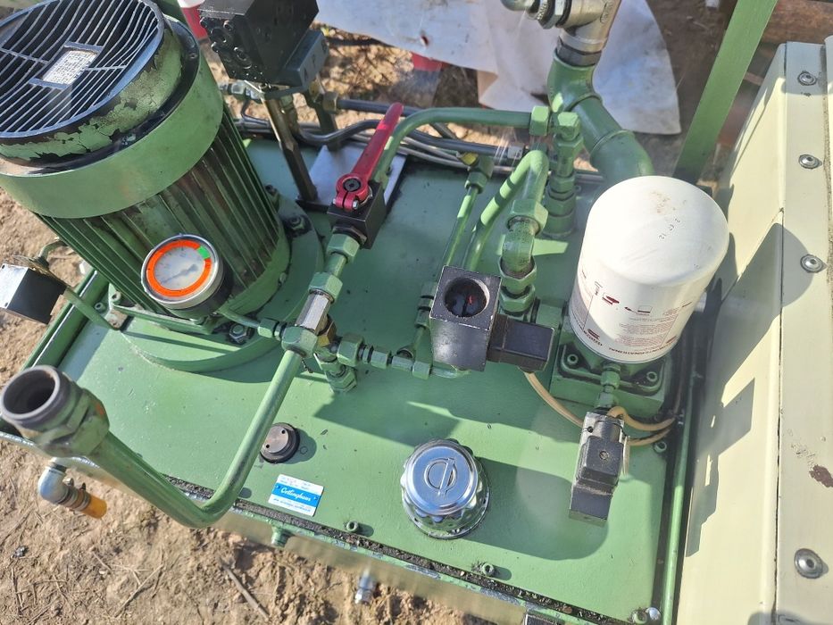 Presa gradina Unitate grup pompa instalatie sistem hidraulica hidrauli