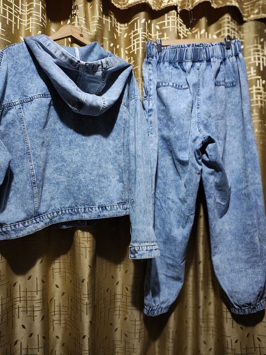 Costum blugi - Pantaloni denim și Hanorac/geacă (NOI)