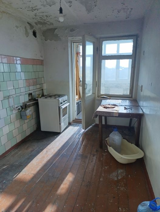 2 хонали кирпичный 6 метр веранда Уй сотилади