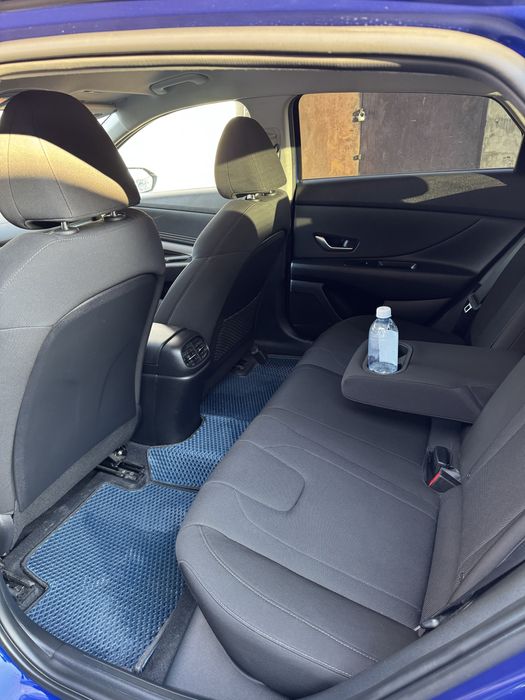 Продам hyundai elantra