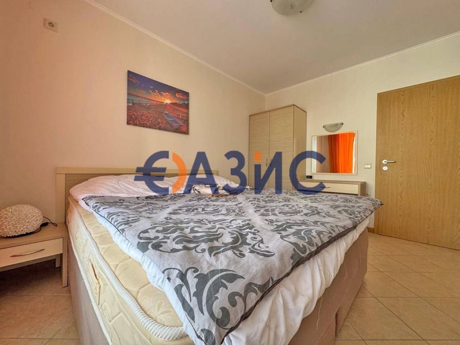 Продава се Двустаен апартамент в к.к. Слънчев бряг - 55 кв.м за 821 €/кв.м - Снимка #11