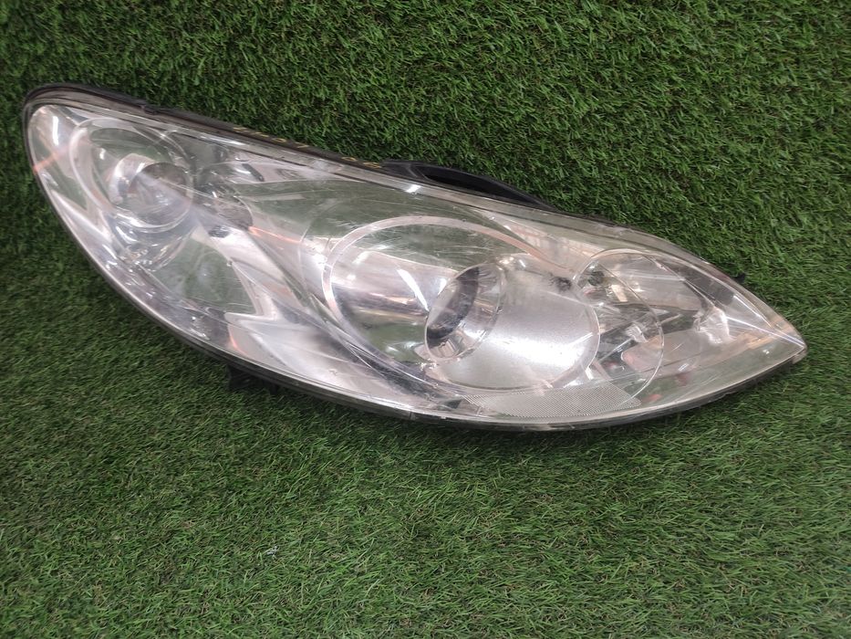 Фары Peugeot 407