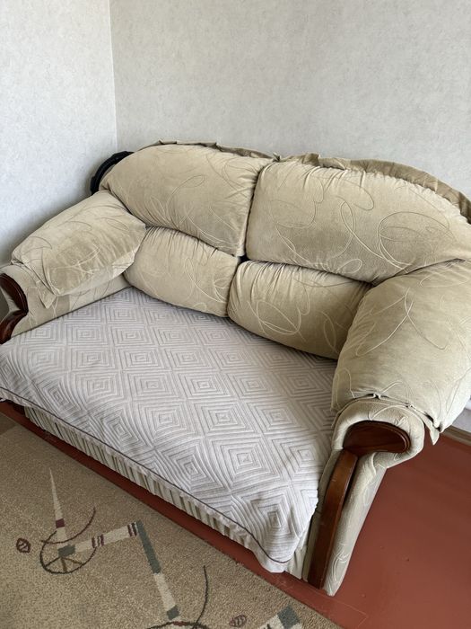Продам диван-уголок, комплект.