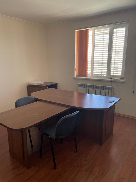 Продам офисную мебель