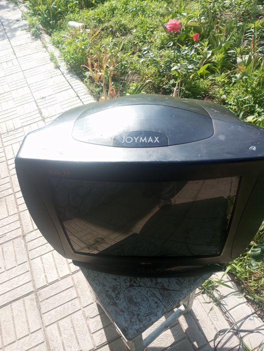 Телевизор LG ,БУ