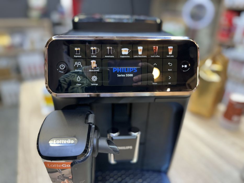 Espresor Automat revizionat latte go saeco philips