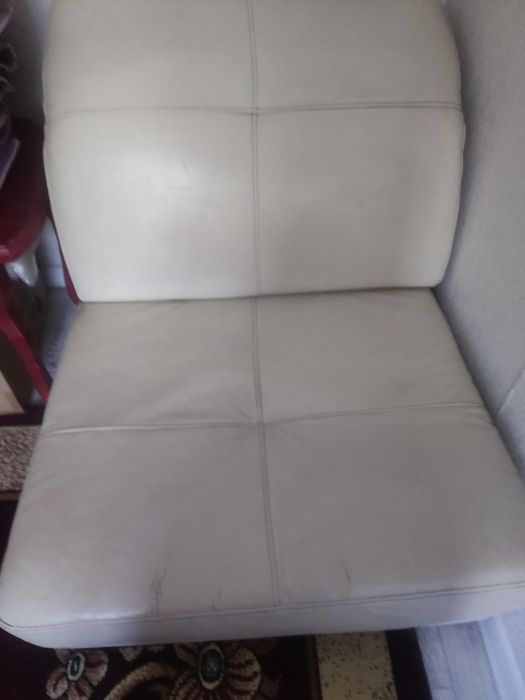 Продам диван, кресло