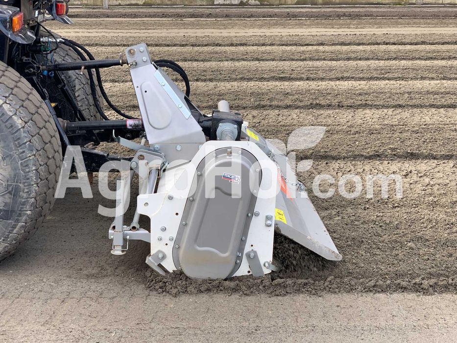 Freză de sol cu deplasare laterală, 125-180 cm / Omikron M Plus